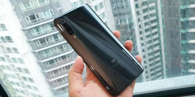 Jaký telefon bych si měl pořídit na rok 2019?