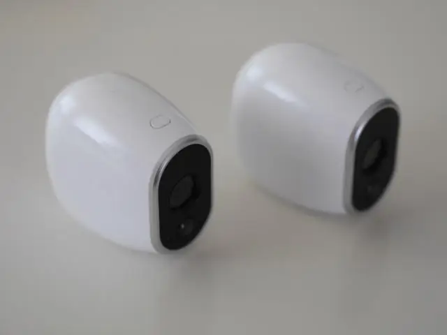 Paano pinapagana ang mga Lorex wireless camera?