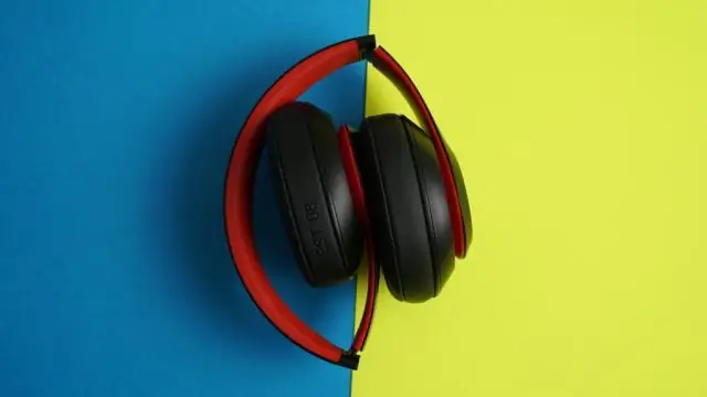 Como faço para redefinir meus fones de ouvido Beats Studio?